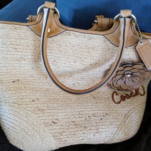 Authentic Coach Bleeker Tote Straw Handbag Flower